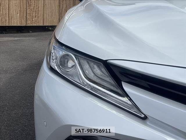 Toyota CAMRY HYBRID 2020-03 8848391-24