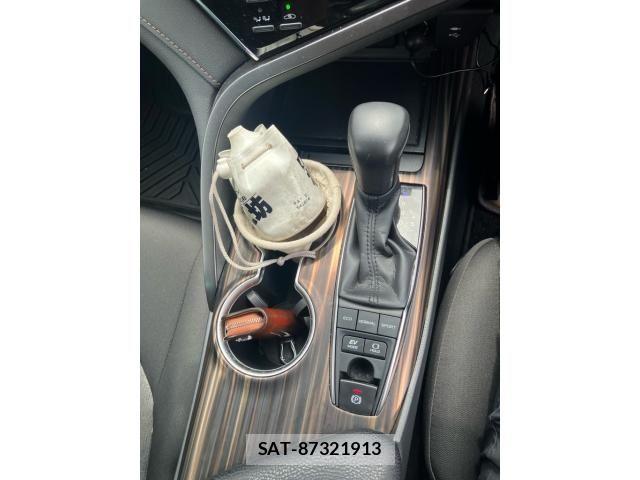 Toyota CAMRY HYBRID 2018-03 8848392-22