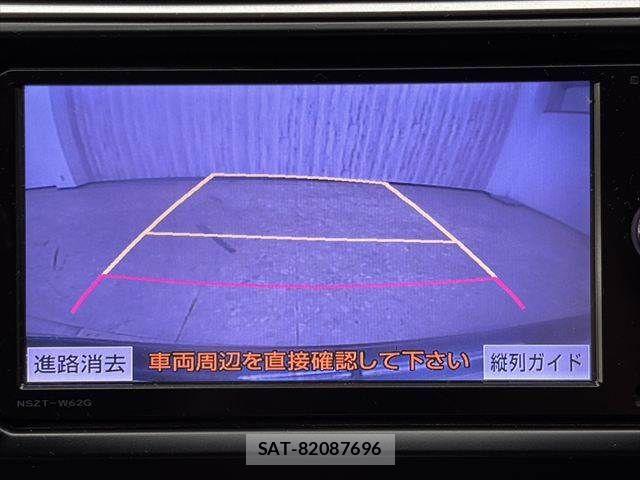 Toyota CAMRY HYBRID 2013-11 8848394-5