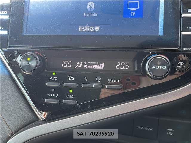 Toyota CAMRY HYBRID 2017-08 8848390-21