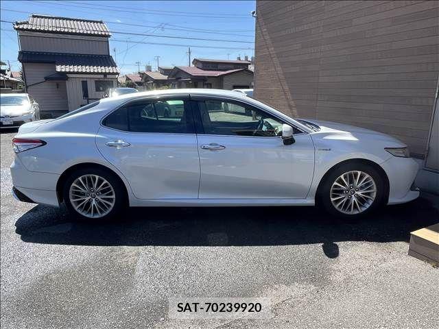 Toyota CAMRY HYBRID 2017-08 8848390-4