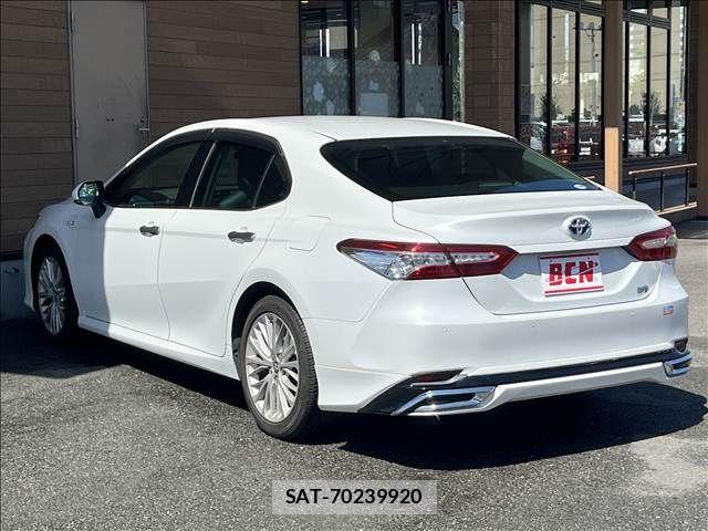 Toyota CAMRY HYBRID 2017-08 8848390-7