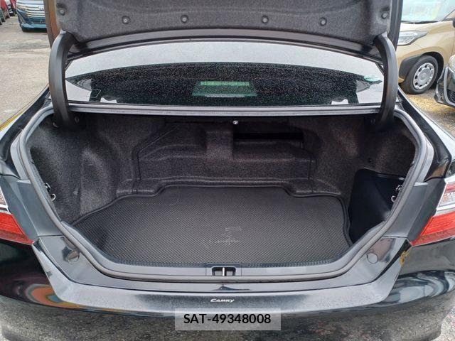 Toyota CAMRY HYBRID 2015-01 8878966-17