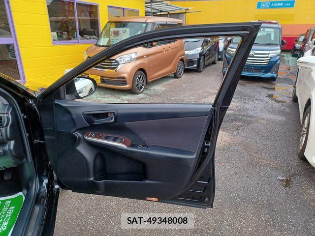 Toyota CAMRY HYBRID 2015-01 8878966-27