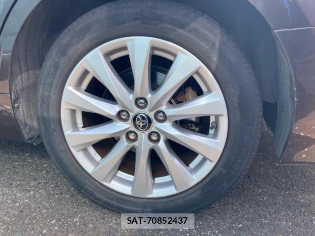 Toyota CAMRY HYBRID 2017-08 8878964-8