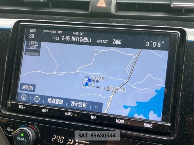 Toyota CAMRY HYBRID 2018-11 8878961-17