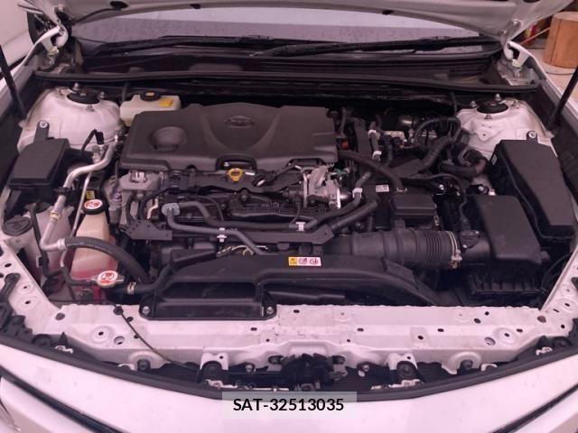 Toyota CAMRY HYBRID 2018-07 8878965-10