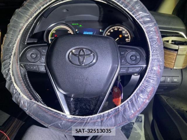 Toyota CAMRY HYBRID 2018-07 8878965-18