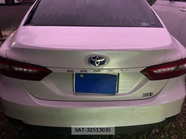 Toyota CAMRY HYBRID 2018-07 8878965-4
