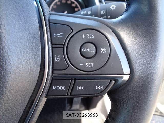 Toyota CAMRY HYBRID 2022-06 8878960-7