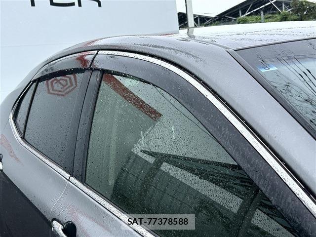 Toyota CAMRY HYBRID 2021-08 8878962-21