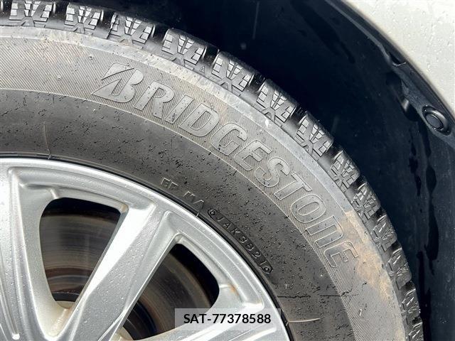 Toyota CAMRY HYBRID 2021-08 8878962-28