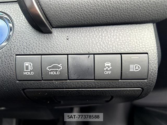 Toyota CAMRY HYBRID 2021-08 8878962-5