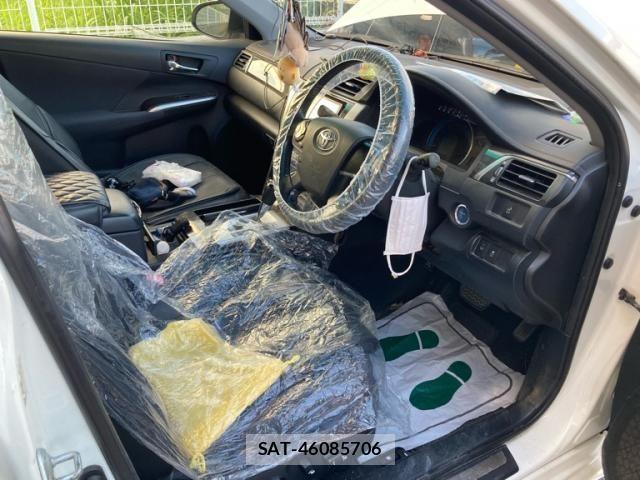 Toyota CAMRY HYBRID 2013-10 8878971-18