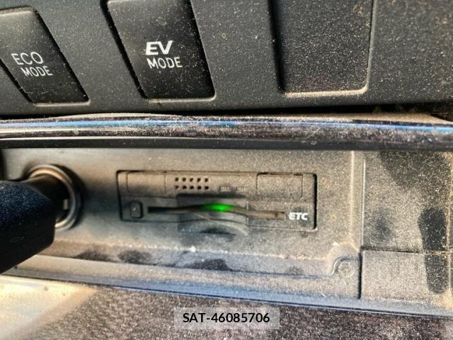 Toyota CAMRY HYBRID 2013-10 8878971-23