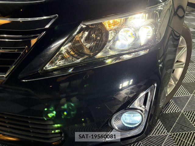 Toyota CAMRY HYBRID 2013-09 8878967-18