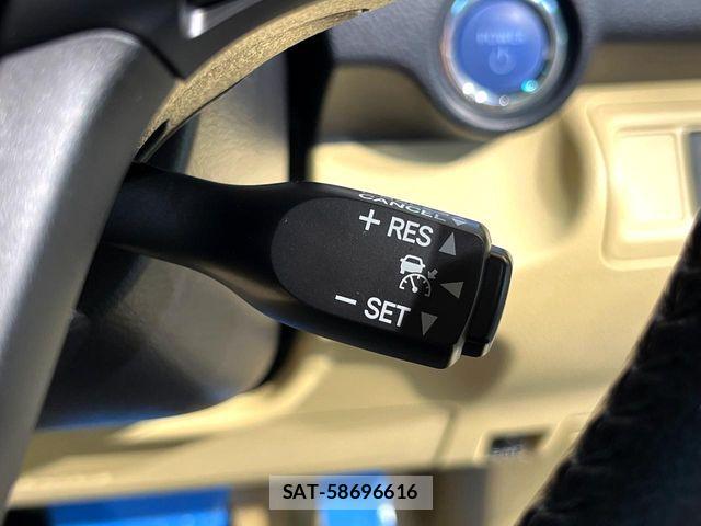 Toyota CAMRY HYBRID 2015-09 8883389-6
