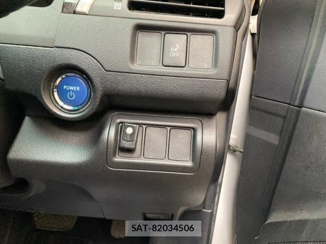 Toyota CAMRY HYBRID 2012-06 8883391-15