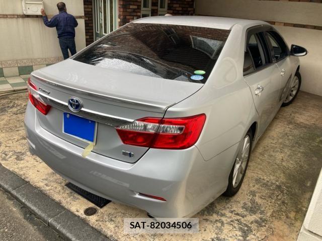 Toyota CAMRY HYBRID 2012-06 8883391-2