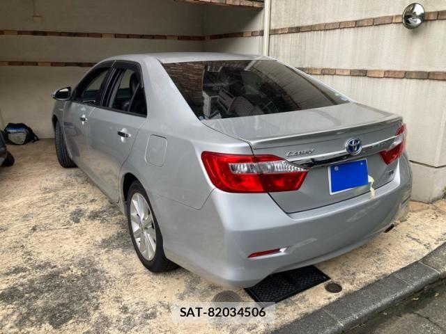 Toyota CAMRY HYBRID 2012-06 8883391-3