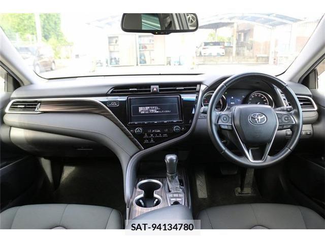 Toyota CAMRY HYBRID 2018-01 8883390-16