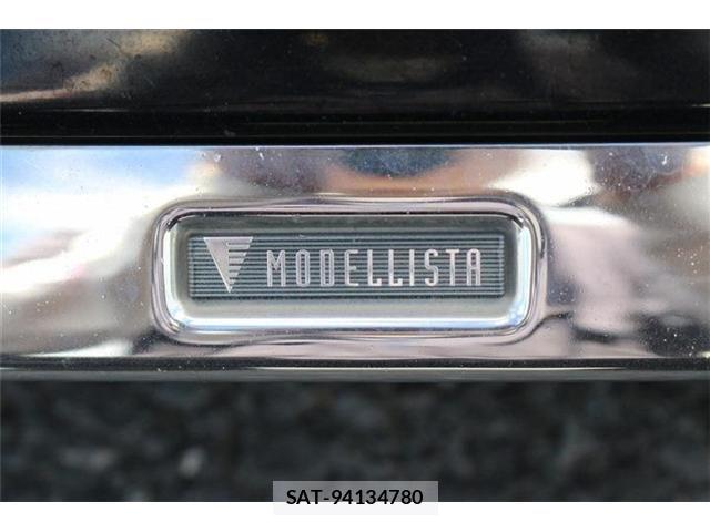 Toyota CAMRY HYBRID 2018-01 8883390-1