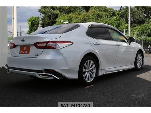 Toyota CAMRY HYBRID 2018-01 8883390-20