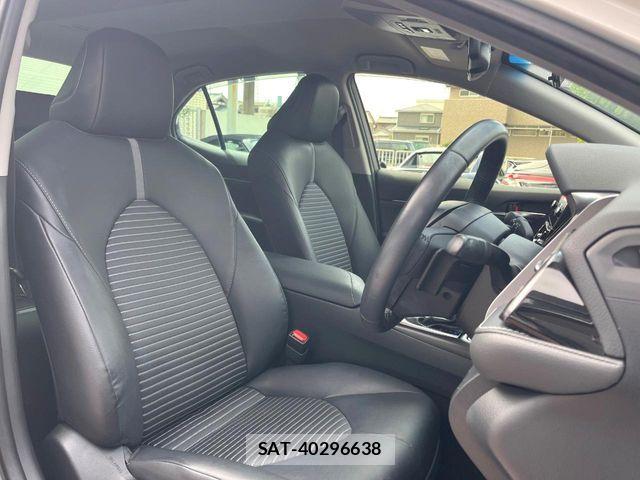 Toyota CAMRY HYBRID 2023-02 8883387-8