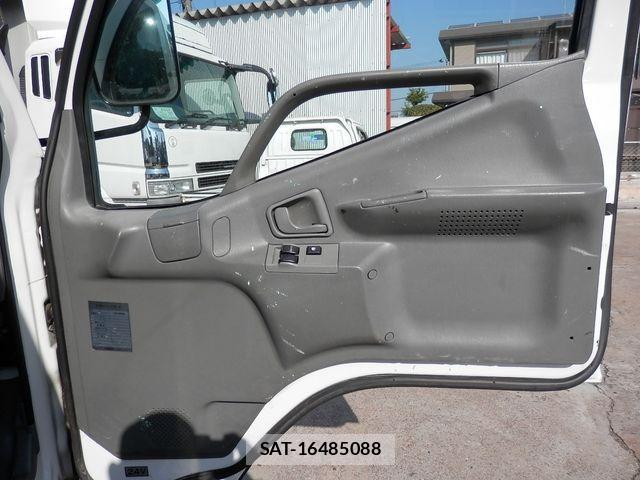 Mitsubishi CANTER 2003-03 512713-19