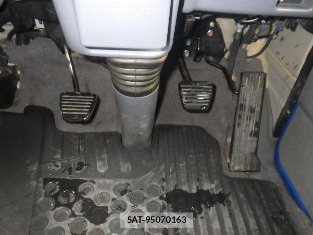 Mitsubishi CANTER 2008-10 632741-8