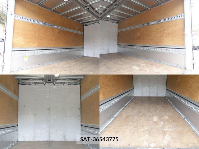 Mitsubishi CANTER 2016-06 811384-8