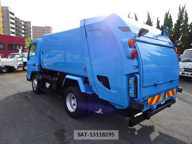 Mitsubishi CANTER 2014-03 894288-1