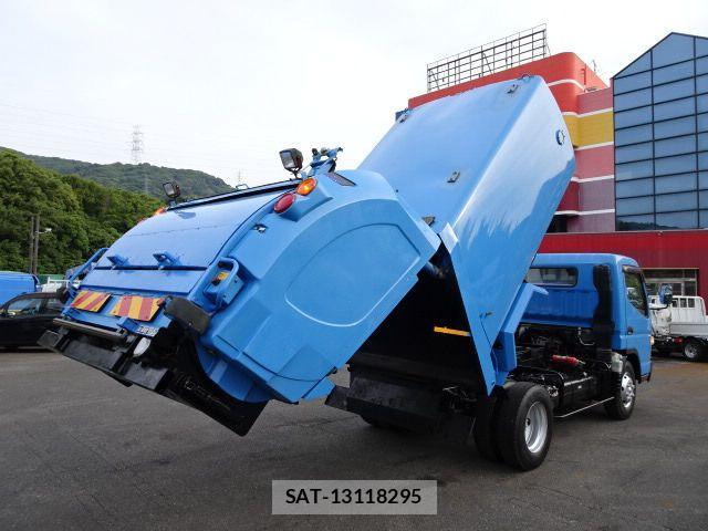 Mitsubishi CANTER 2014-03 894288-3