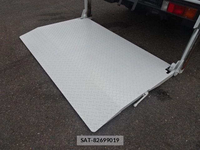 Mitsubishi CANTER 2014-06 894289-19