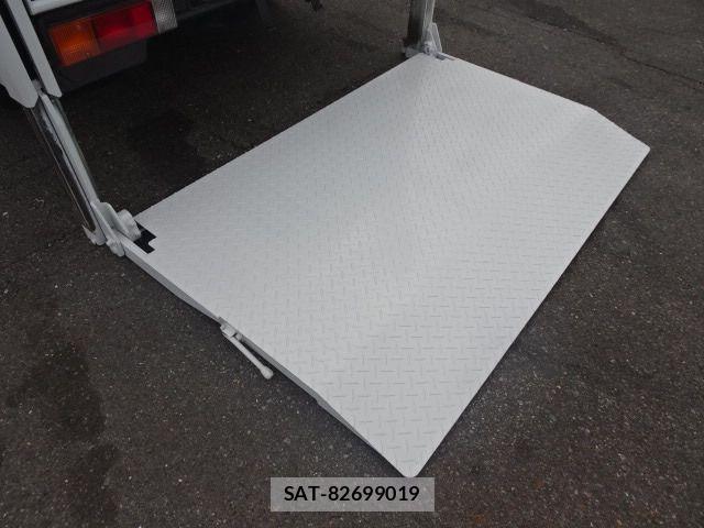 Mitsubishi CANTER 2014-06 894289-5
