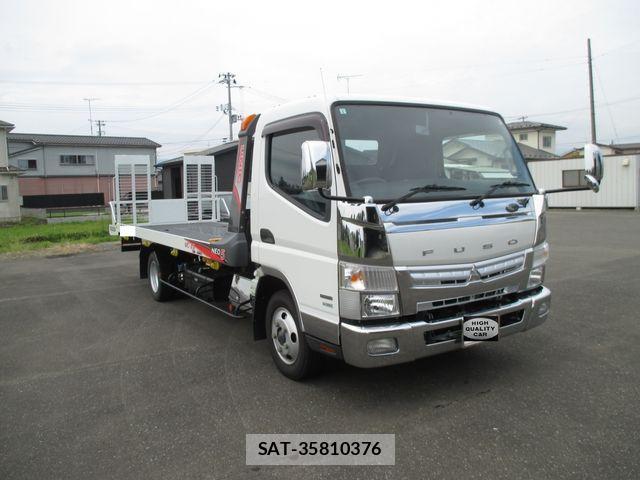 Mitsubishi CANTER 2017-01 1051814-0