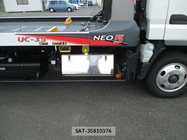 Mitsubishi CANTER 2017-01 1051814-6