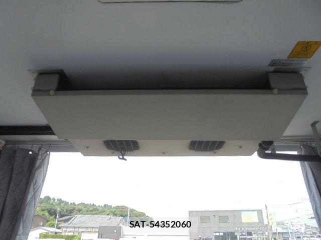 Mitsubishi CANTER 2019-02 1091197-28