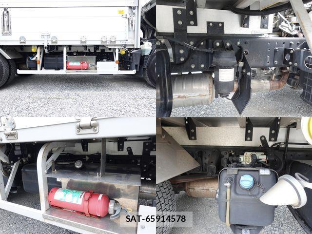 Mitsubishi CANTER 2015-03 1121338-14