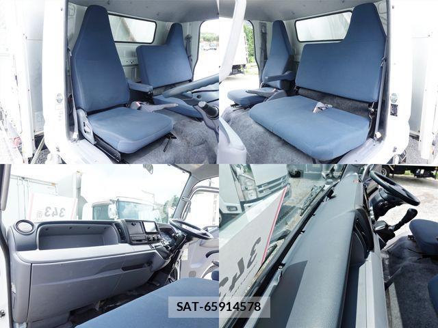 Mitsubishi CANTER 2015-03 1121338-17