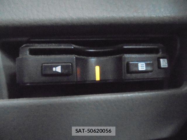 Mitsubishi CANTER 2017-03 1121339-11
