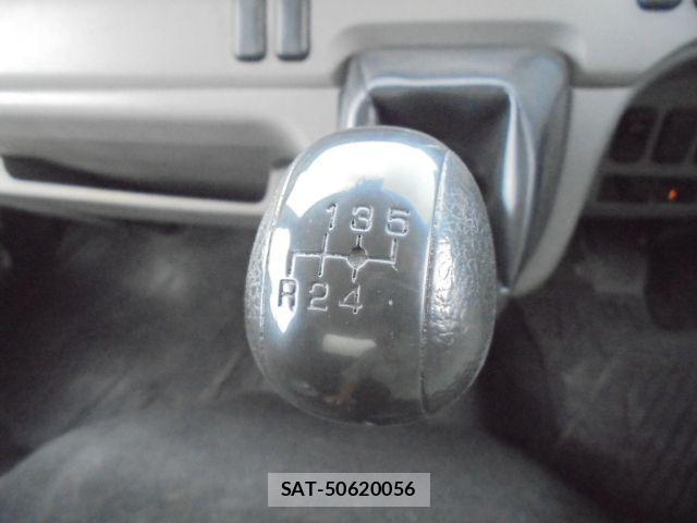 Mitsubishi CANTER 2017-03 1121339-15