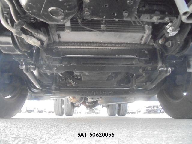 Mitsubishi CANTER 2017-03 1121339-21