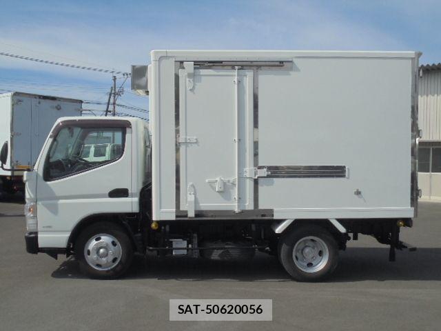 Mitsubishi CANTER 2017-03 1121339-3