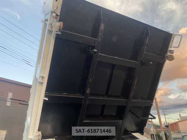Mitsubishi CANTER 2016-11 1181231-16