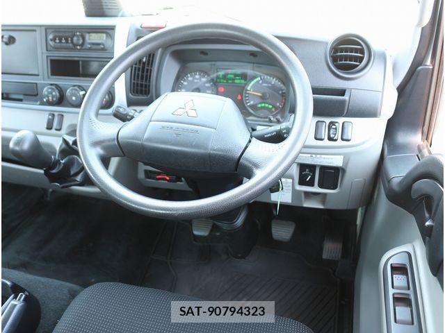 Mitsubishi CANTER 2018-09 1212005-20