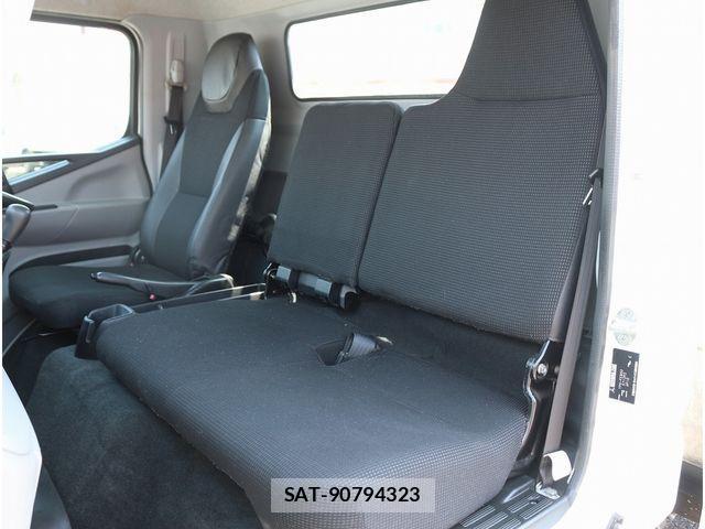 Mitsubishi CANTER 2018-09 1212005-24