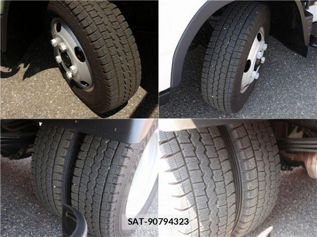 Mitsubishi CANTER 2018-09 1212005-28