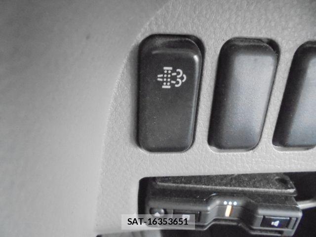 Mitsubishi CANTER 2016-09 1214065-11