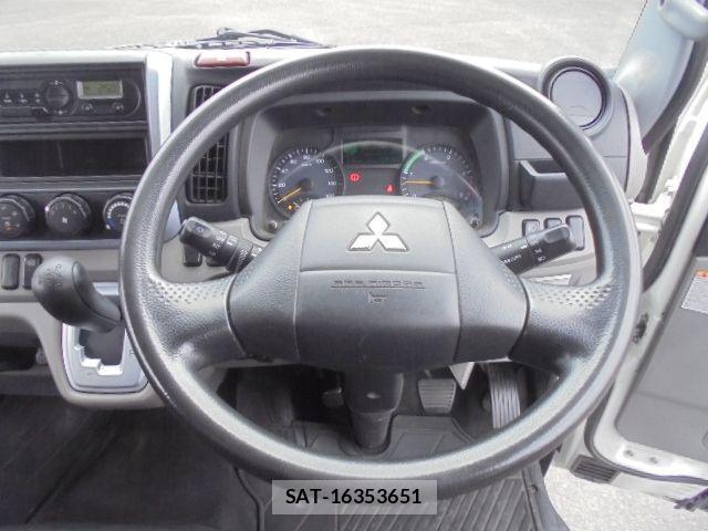 Mitsubishi CANTER 2016-09 1214065-1